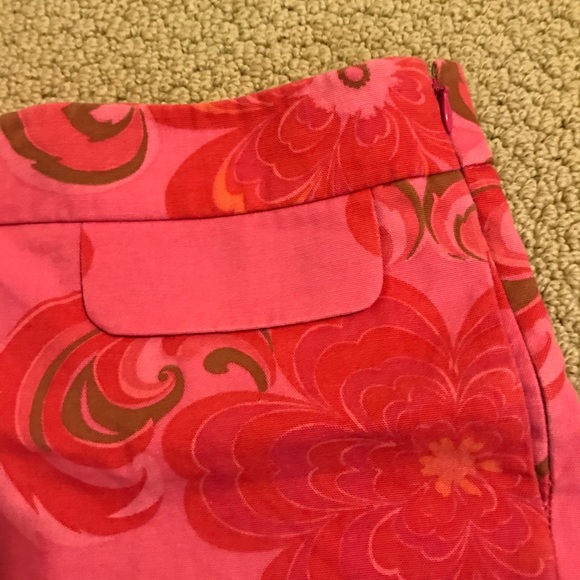 Pink summer shorts! - Picture 2 of 4